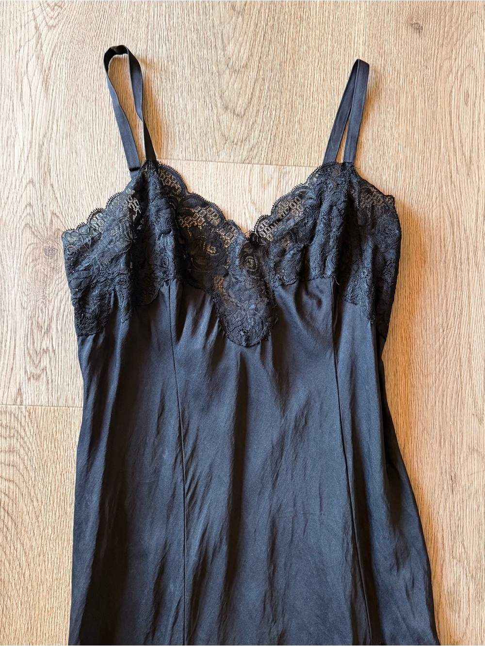 Vintage Victoria's Secret black maxi silk dress with lace trim and slit - Picture 2 of 8